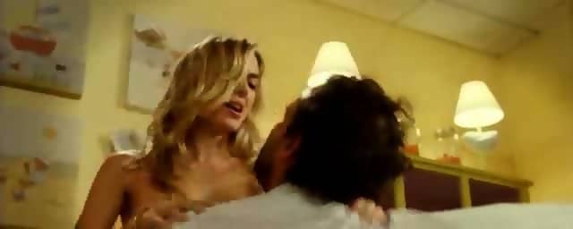 Blonde babe rides (funny)